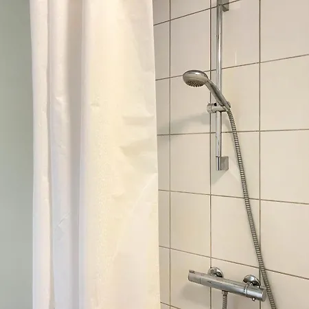 Three Bedroom In Esbjerg, Kronprinsensgade 20 公寓